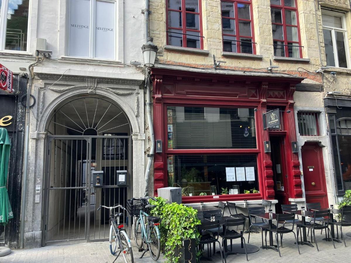 Villa Mercurius Grote Markt Antwerp Exterior photo